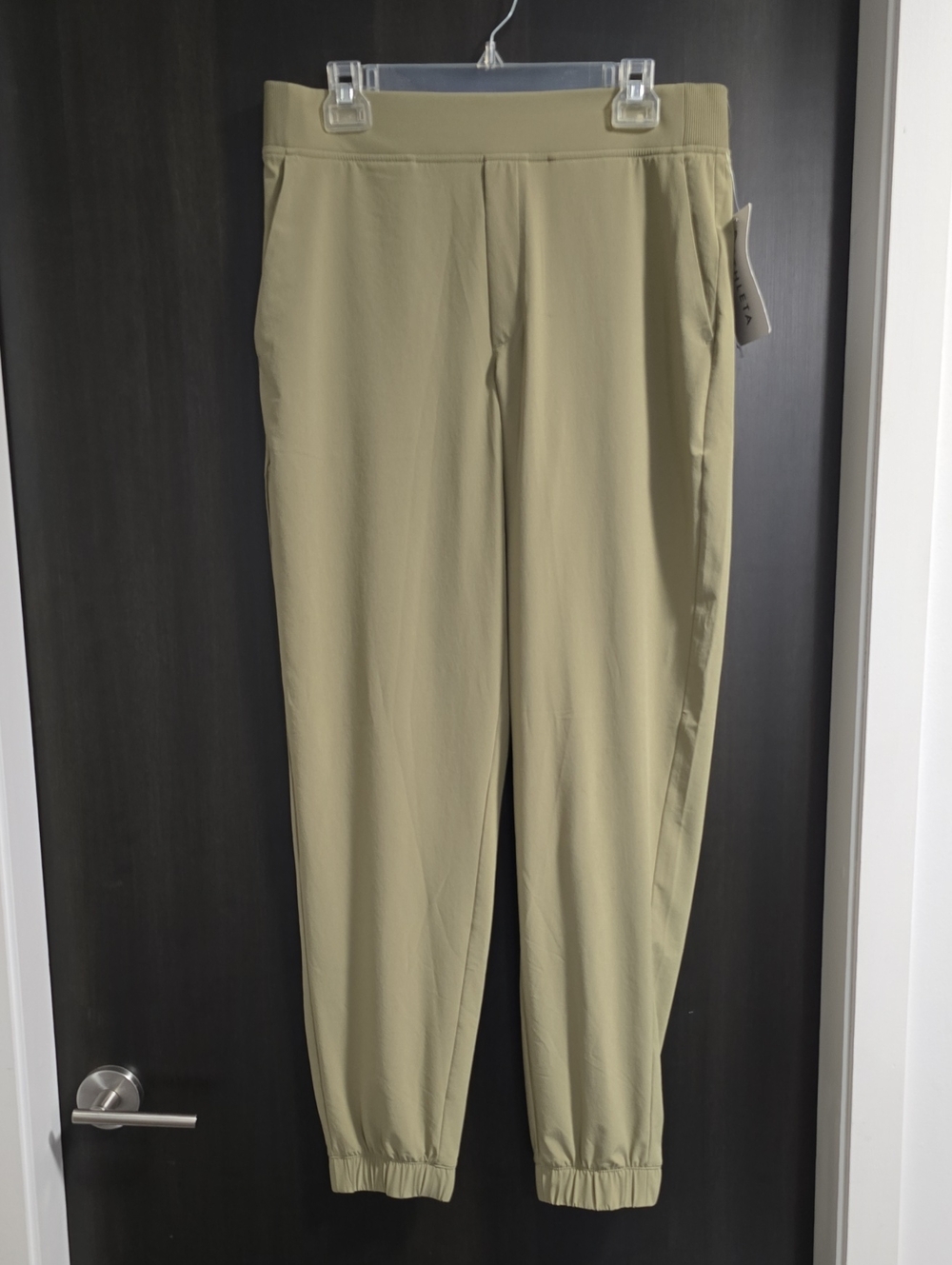 NWT Athleta NWT Olive-Tone Brooklyn Jogger Pants, Size 12
